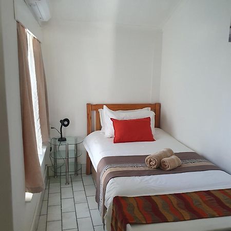 Hotel Pension Steiner Windhoek Ngoại thất bức ảnh